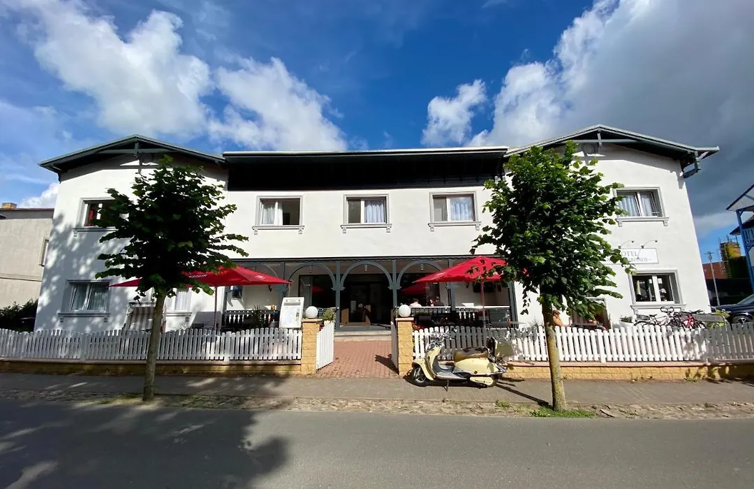 Hotel Altes Kurhaus-1